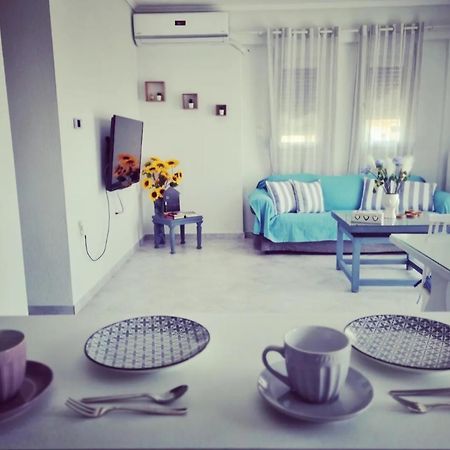 Tararas Apartments 네아 미카니오나 외부 사진