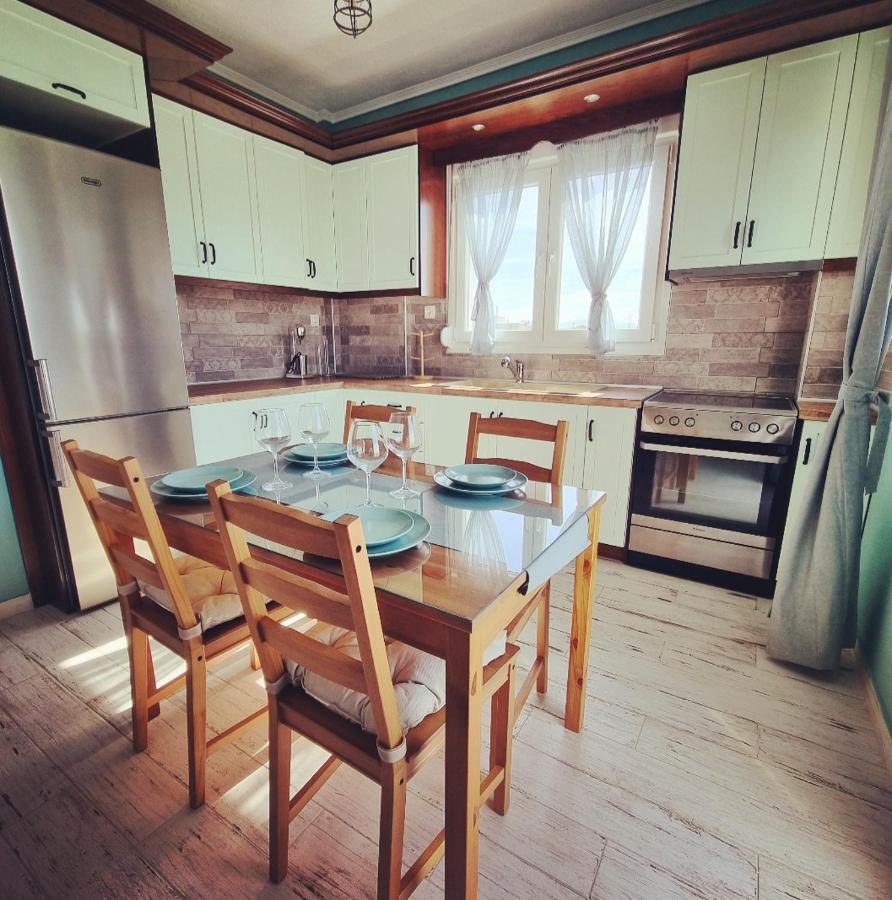 Tararas Apartments 네아 미카니오나 외부 사진