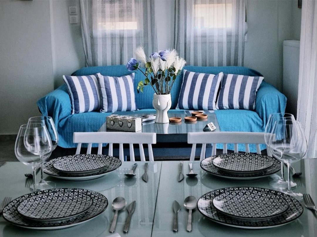 Tararas Apartments 네아 미카니오나 외부 사진